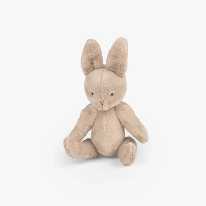 Bebe_nine_la_lapine_les_minouchkas_3.webp